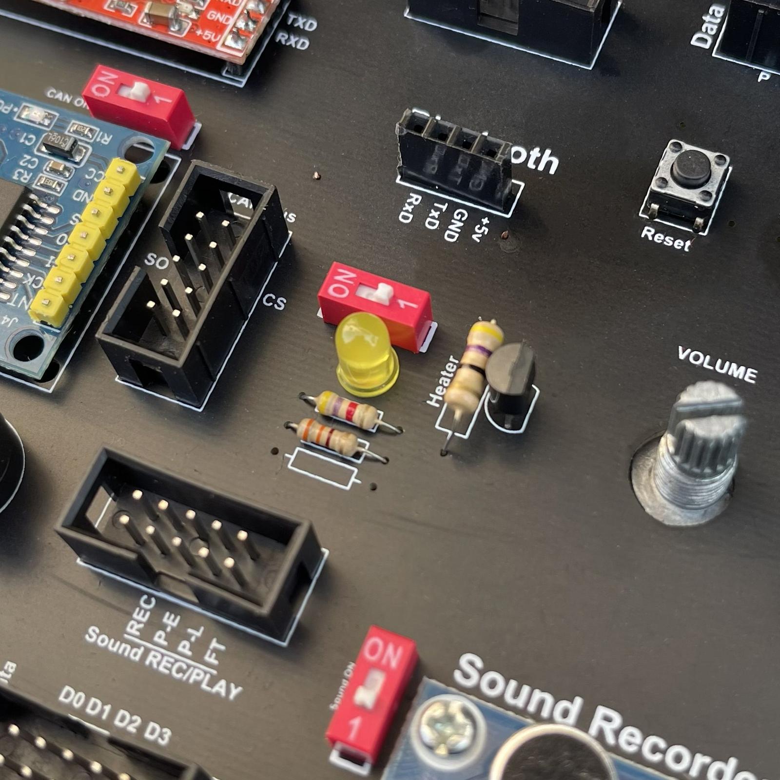 بسته آموزشی میکروکنترلر AVR و ATmega32